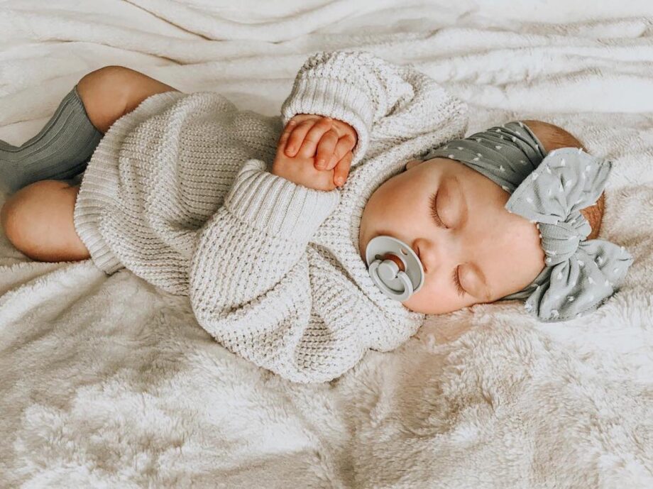 BIBS čiulptukas Iron/Baby Blue miegantis kūdikis