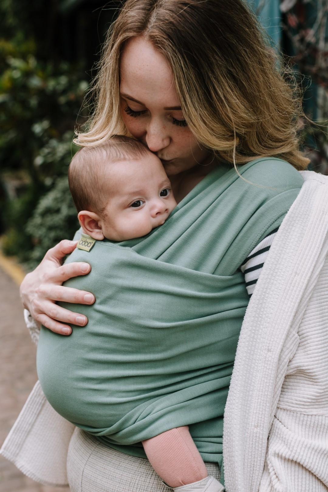 Nešioklė Boba Wrap Sage Green