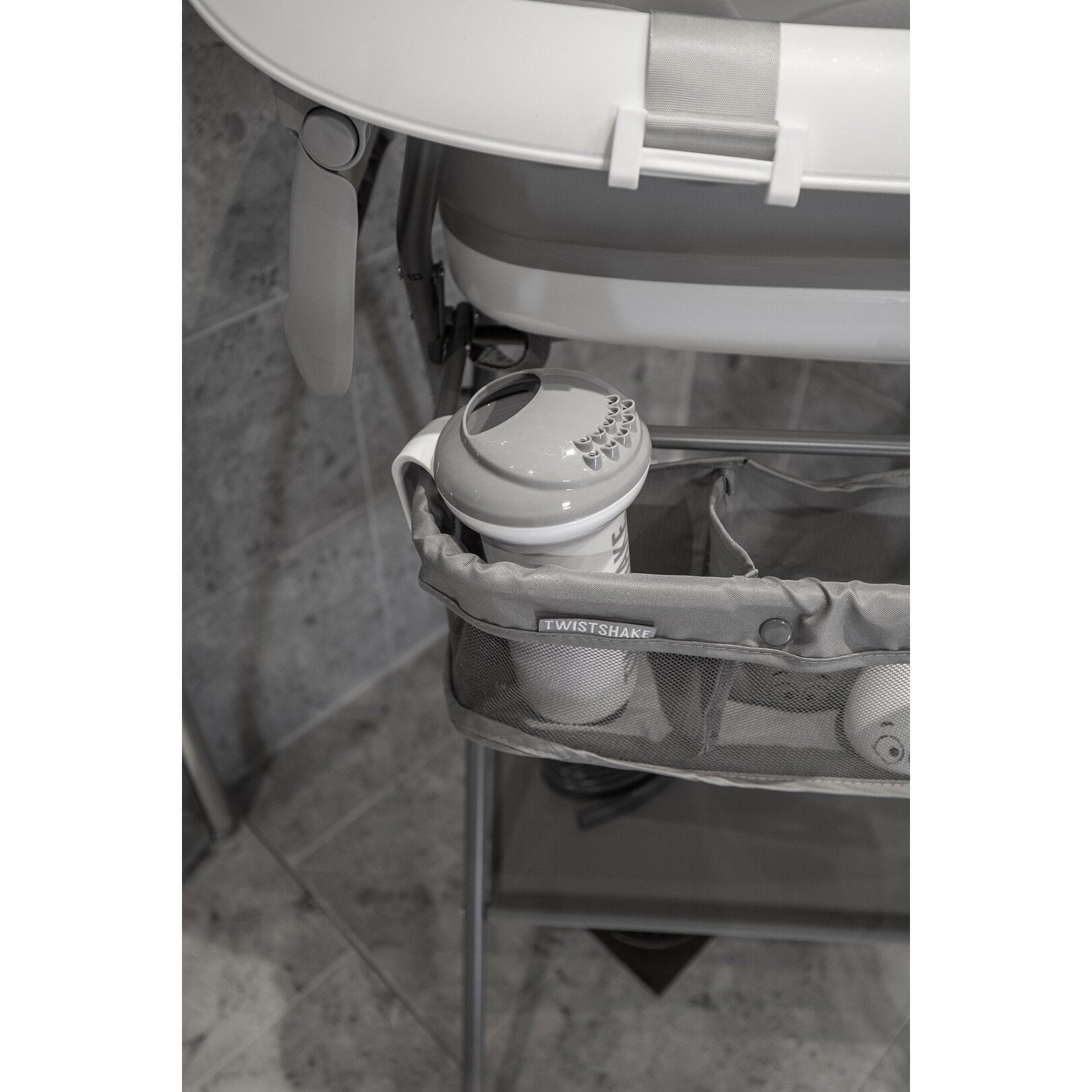 Twistshake vonelė su stovu Luxury Bath Kit White/Grey 78996