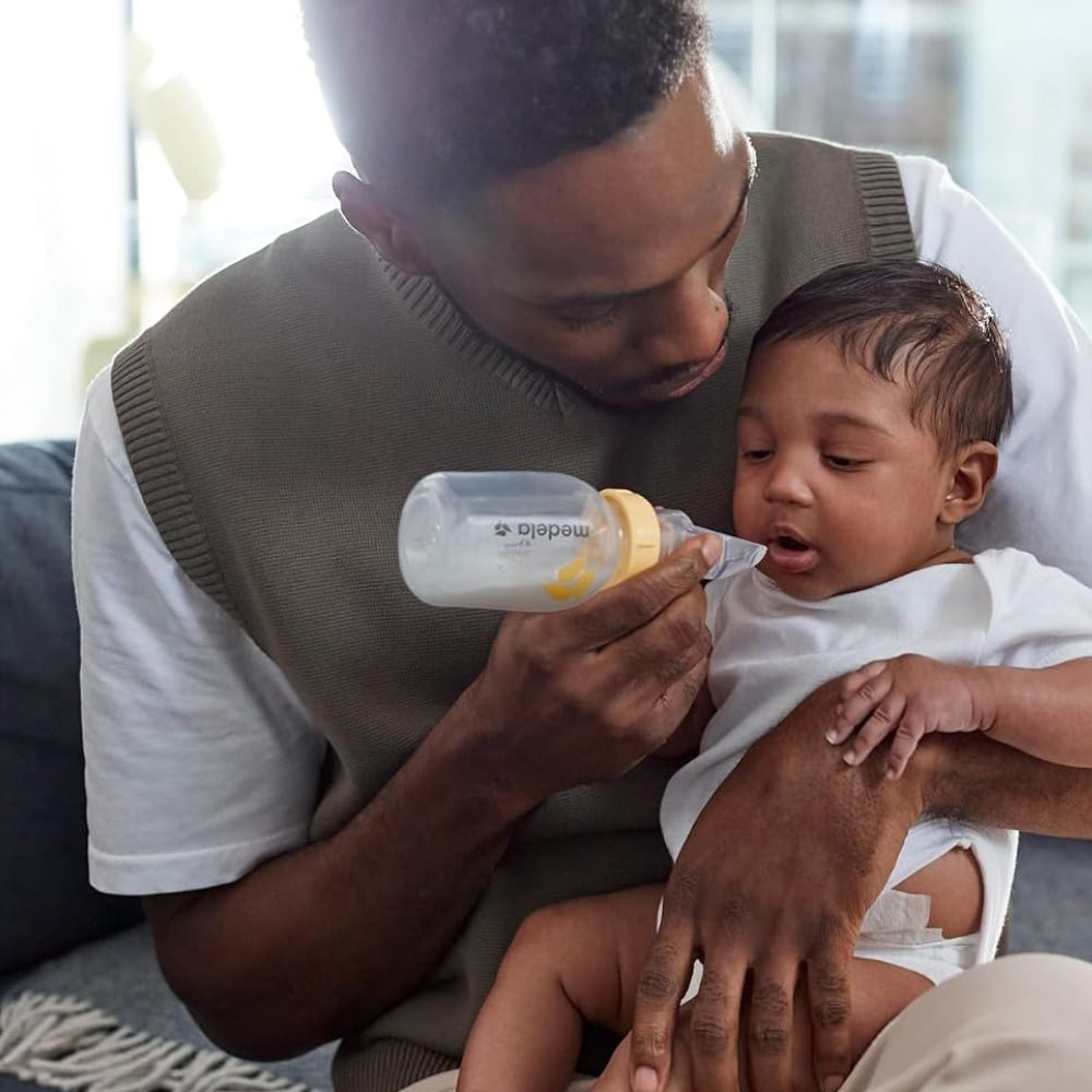 Medela SoftCup Advanced specialių poreikių kūdikių maitintuvas su silikoniniu antgaliu, 80 ml