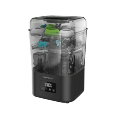 Baby Brezza SuperQuick juodas sterilizatorius džiovintuvas su buteliukais ir čiulptukais vidinėse lentynose